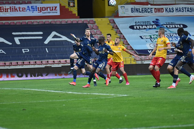 队的中场核 队的中场核